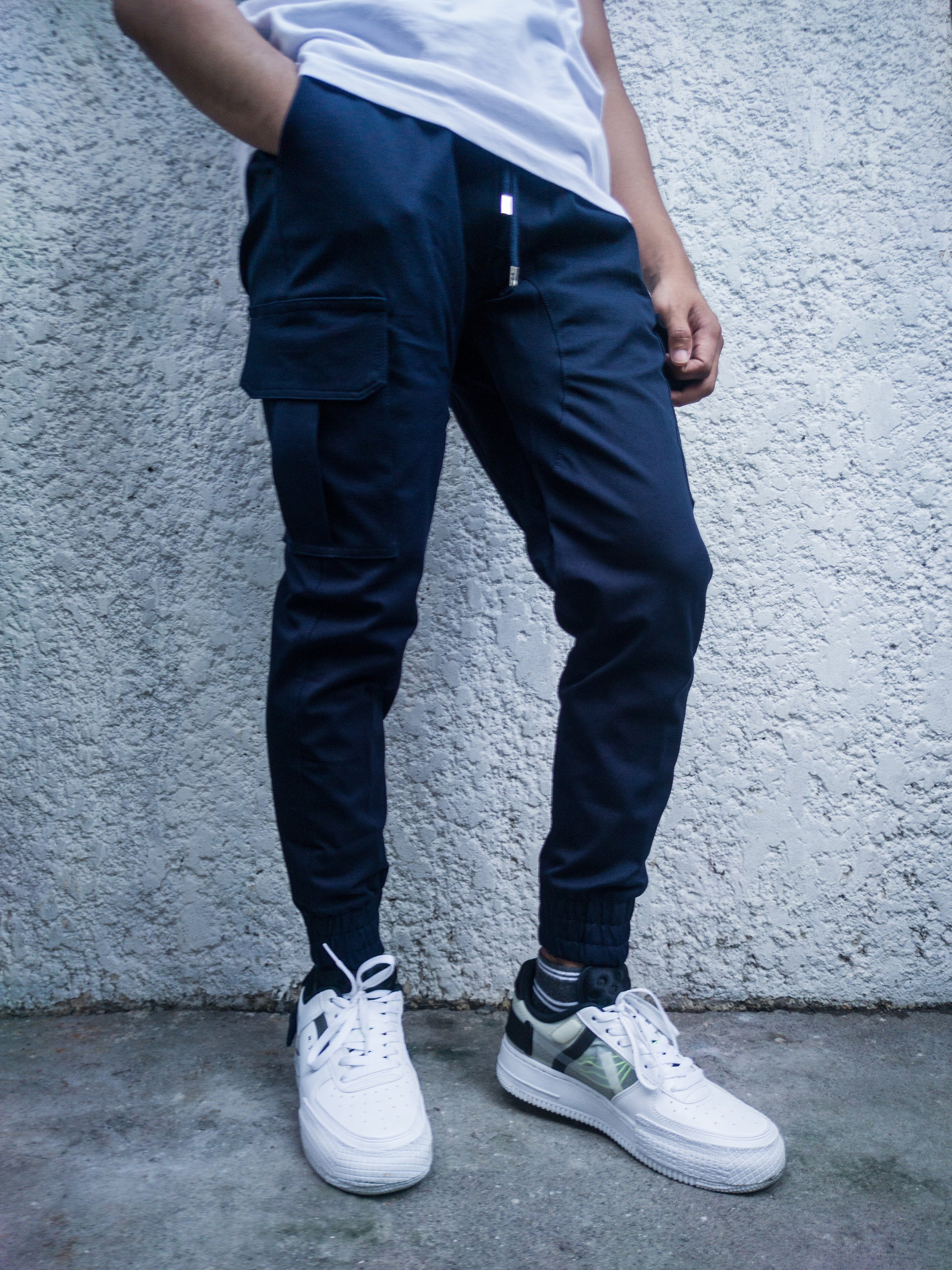 Millerville Cargo Trousers in Navy blue | Trousers | Dickies UK.